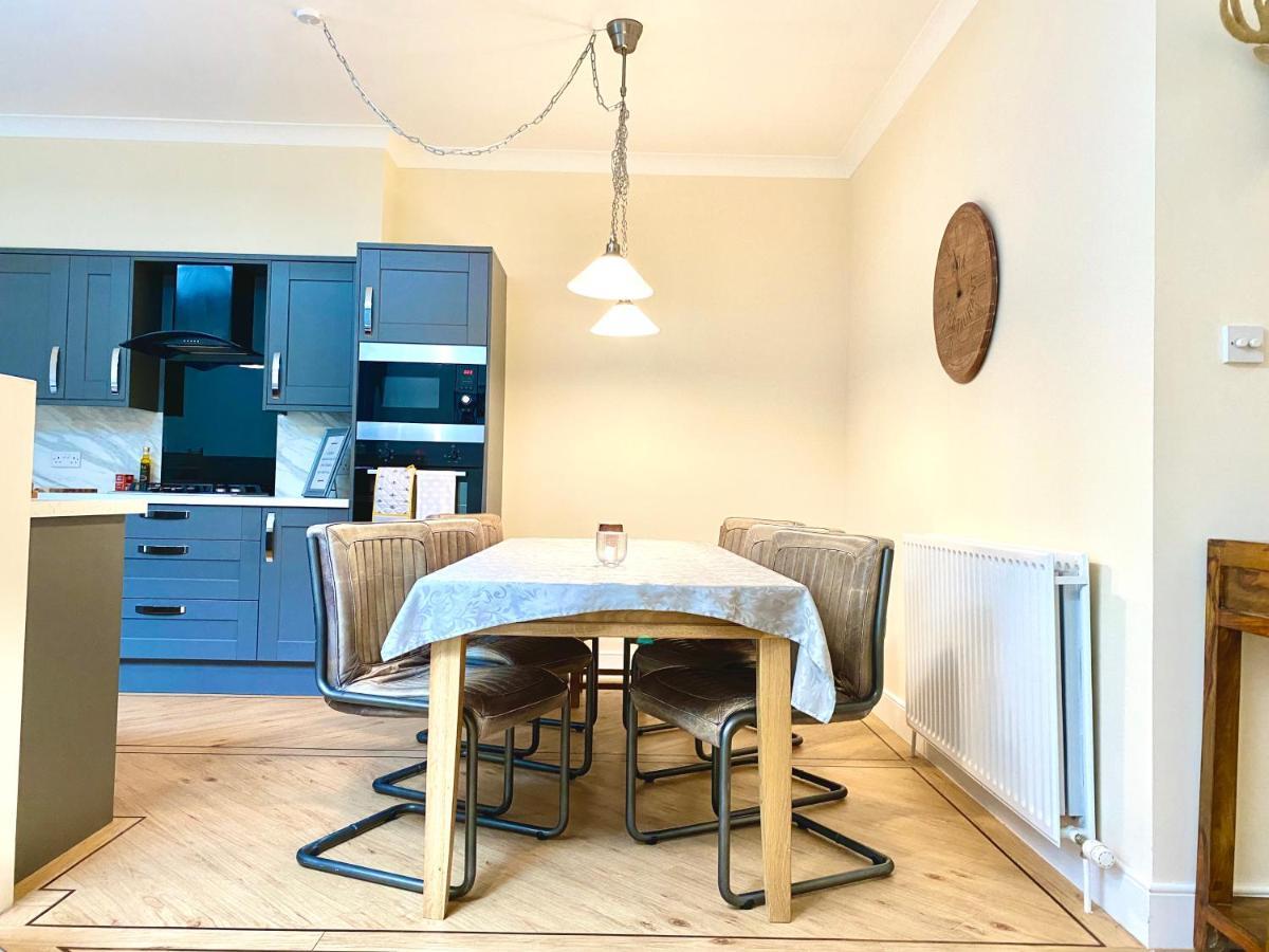 Serviced Accommodation Moray Lesmurdie House, Elgin - Free Parking, Free Wifi Exterior foto